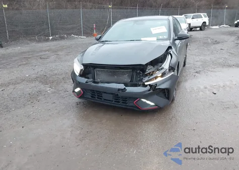 2022 Kia Forte Gt-Line из США, поврежденный, VIN 3KPF54AD0NE434812